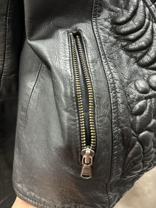 Дамско яке Guess