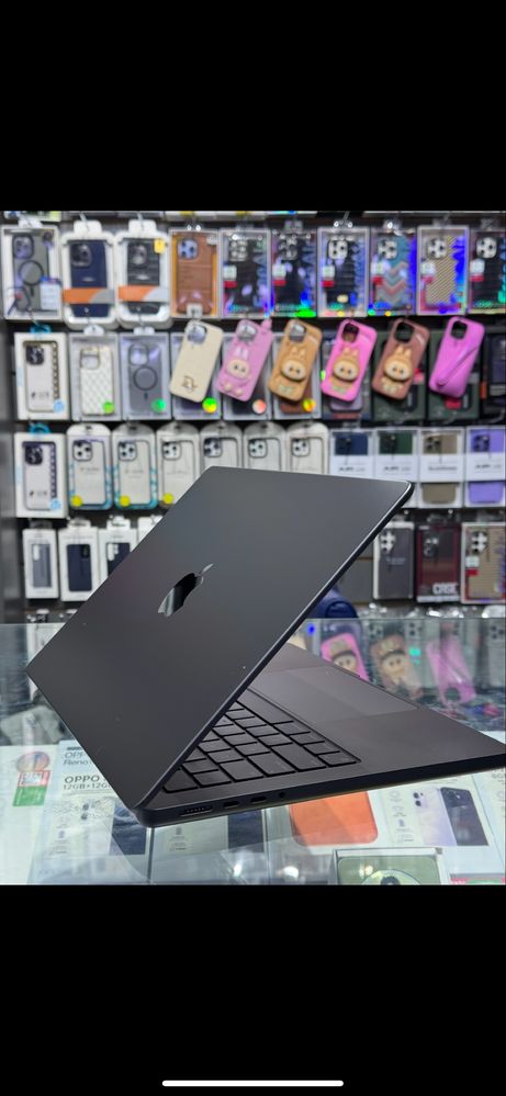 MacBook Pro 14-inch M3pro 18gb  SSD Б.У