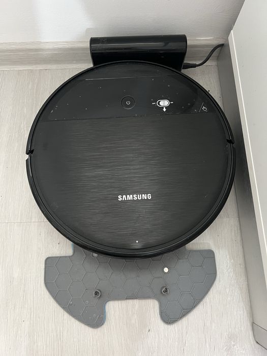 Aspirator Samsung robot