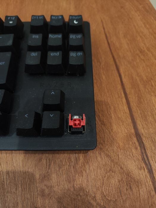 Razer Huntsman tournament edition механична клавиатура