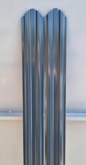 Vând sipca metalica de gard