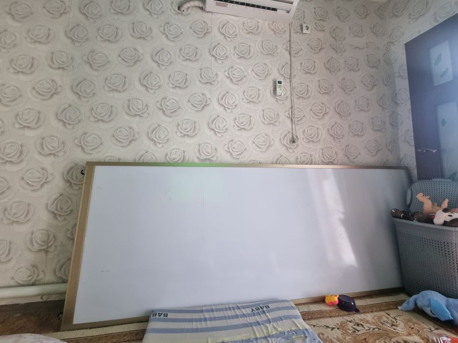 Зеркало продается
