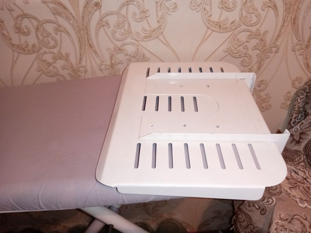 Продам гладильную  доску 120*40