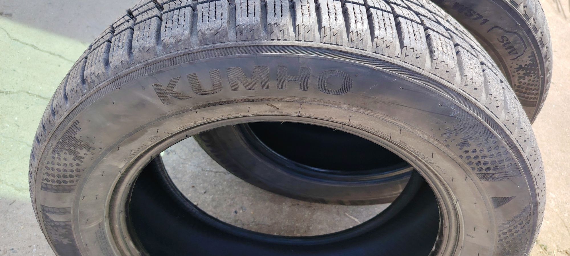 Зимни гуми KUMHO 225/60 R17 99H