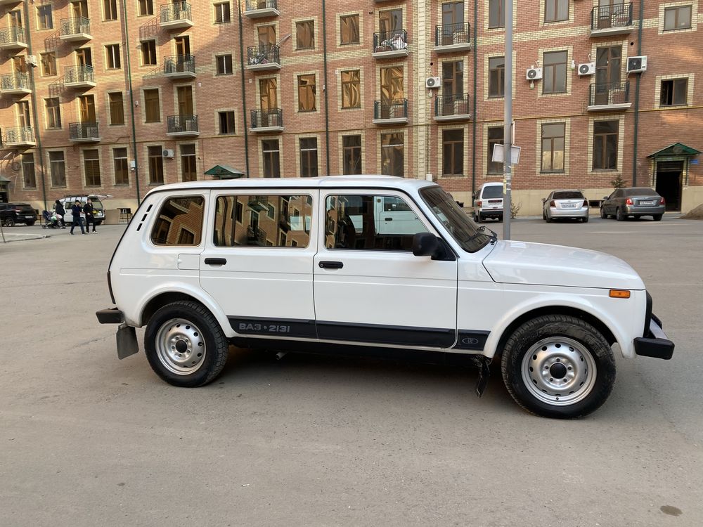 Продается Нива 2121 4х4