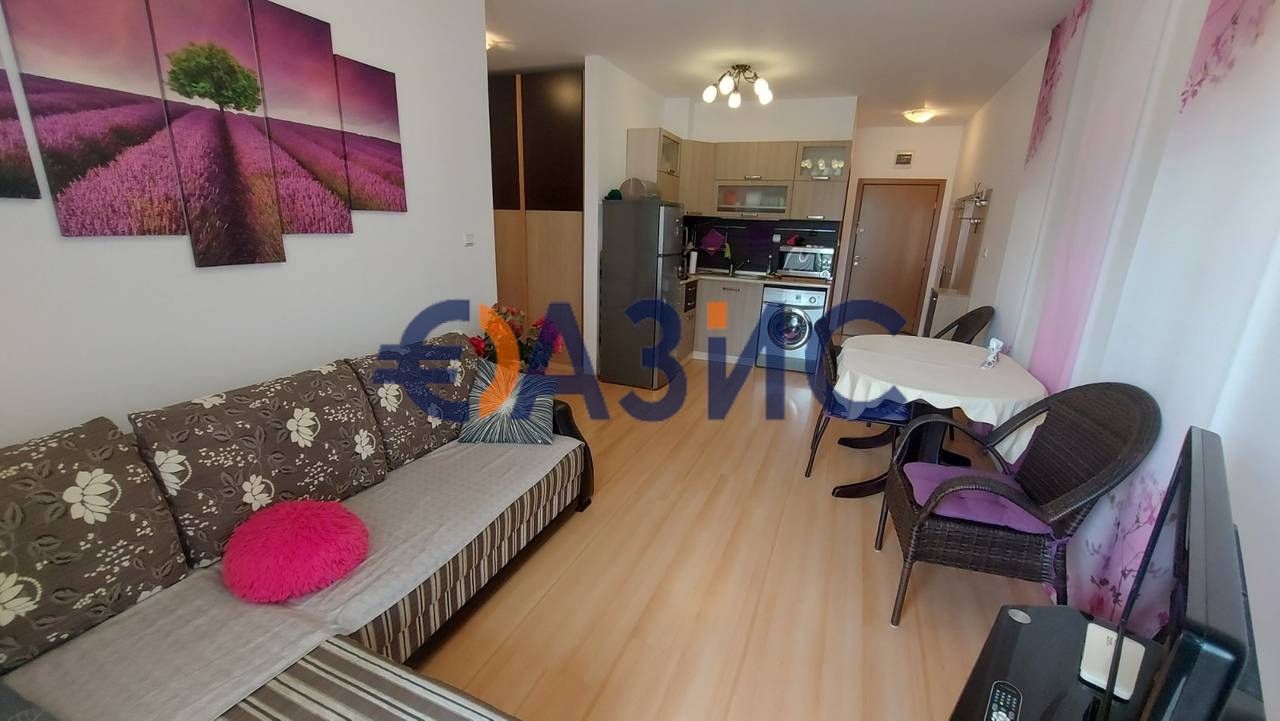 Продава се Тристаен апартамент в к.к. Слънчев бряг - 72 кв.м за 791 €/кв.м - Снимка #1
