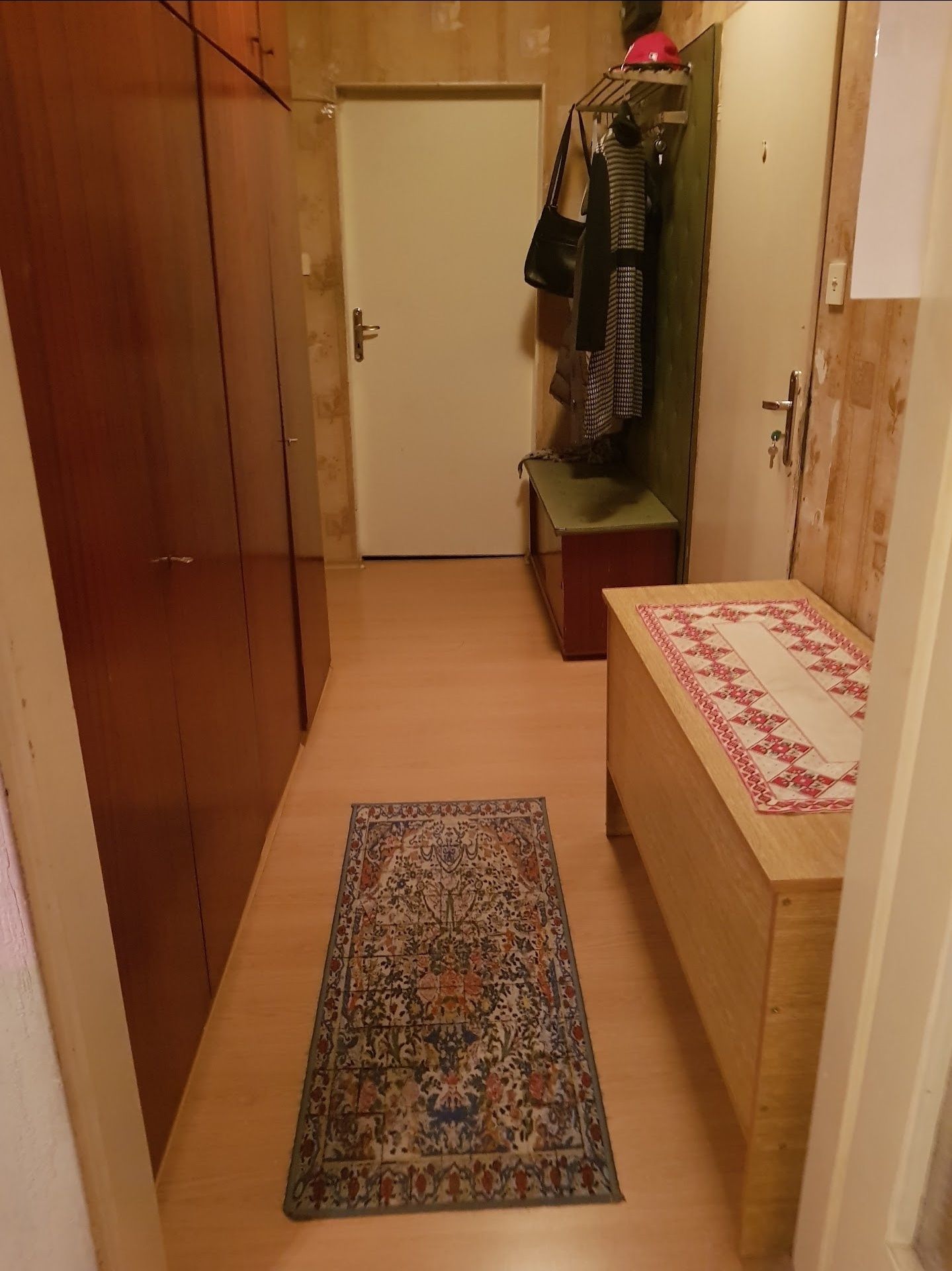 Двустаен апартамент