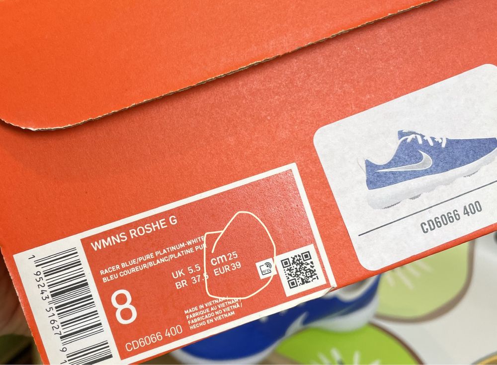 Дамски маратонки Nike  Roshe G НАМАЛЕНИ
