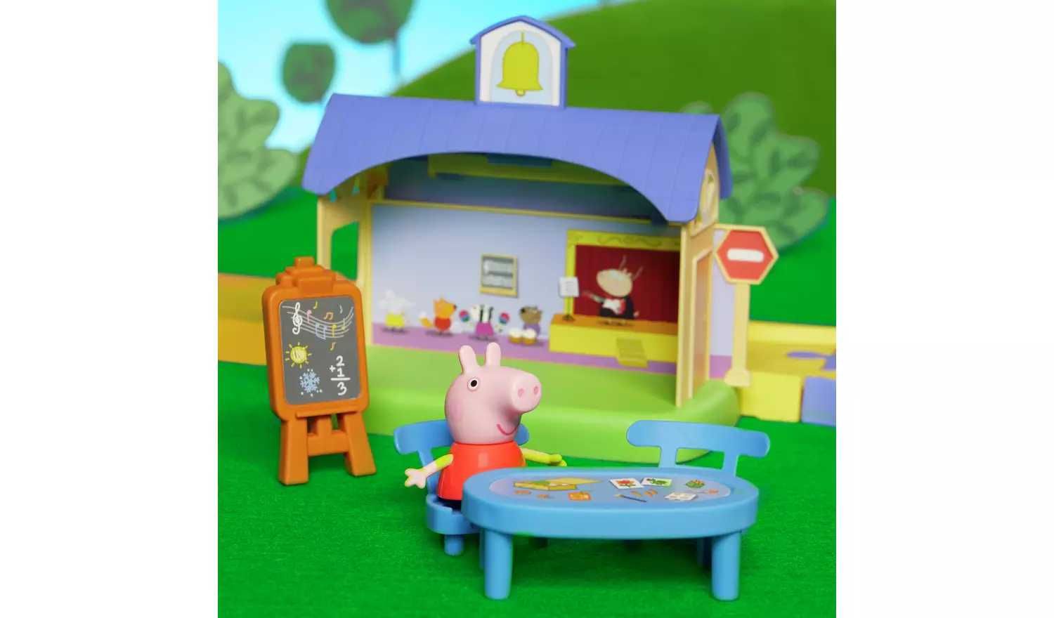 Пепа Пиг PEPPA PIG На разходка в града на Пепа Писта с кола Оригинален