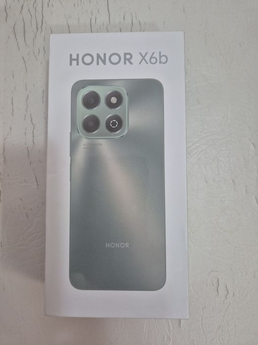 Vand telefon Honor x6b