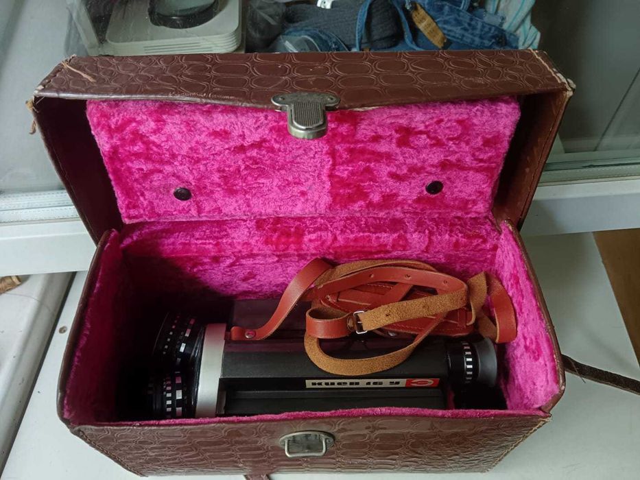 Aparat filmat KIEV 16 UE