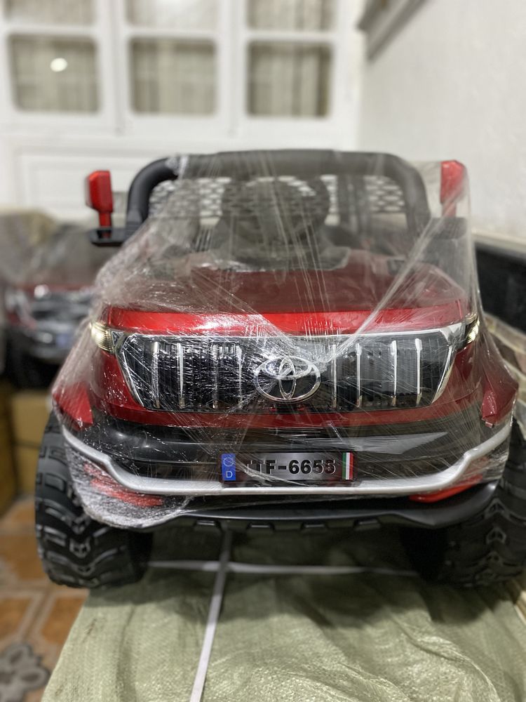 Yengi Toyota Baggi 4x4 Bollar uchun mashina детские машины с пультом