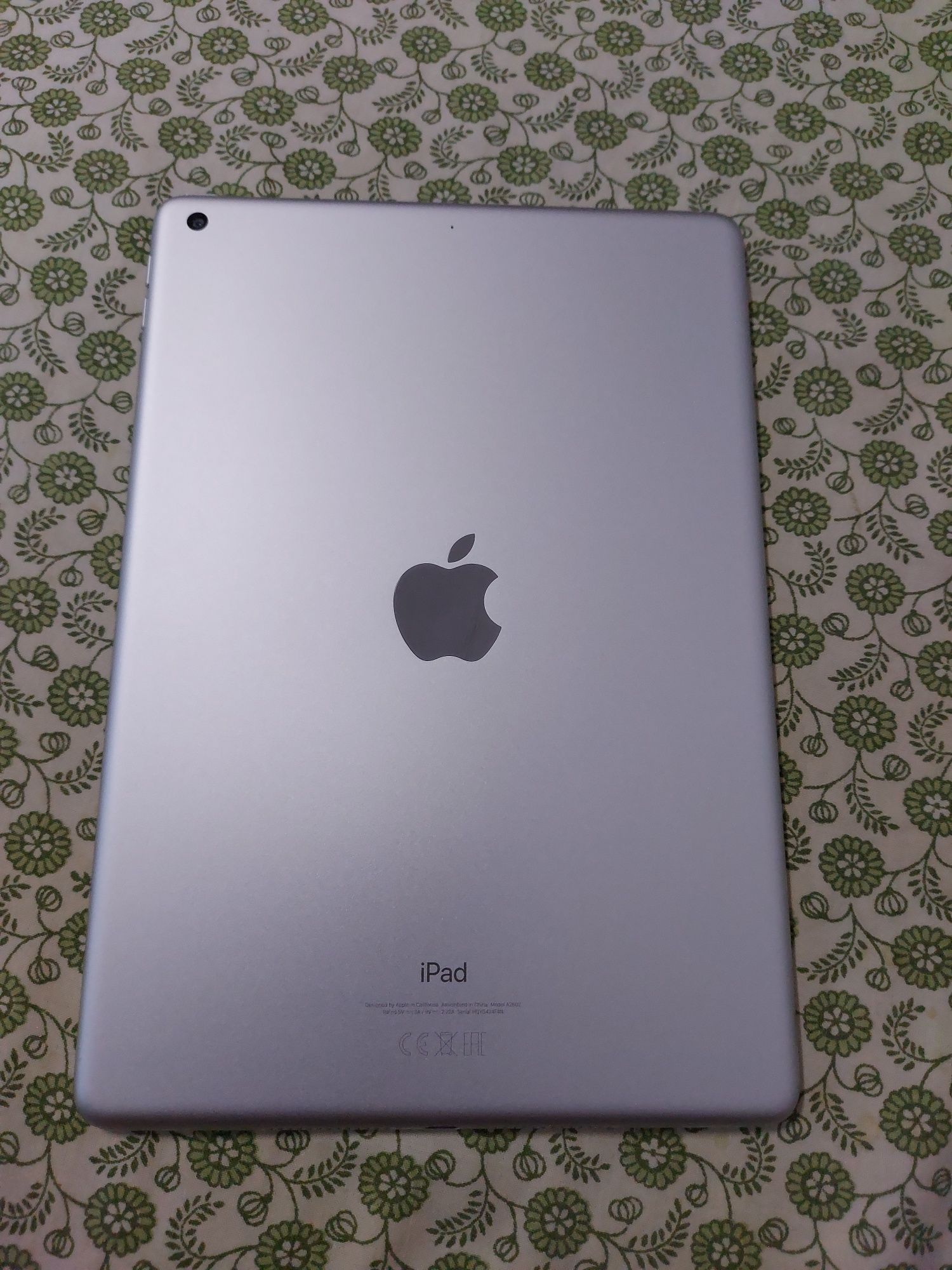 Tabletă Apple Ipad 9 ca nou