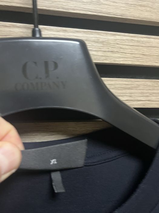 Emporio Armani : размер Л / Оригинал