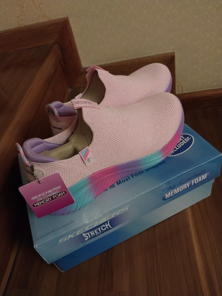 Skechers красовка