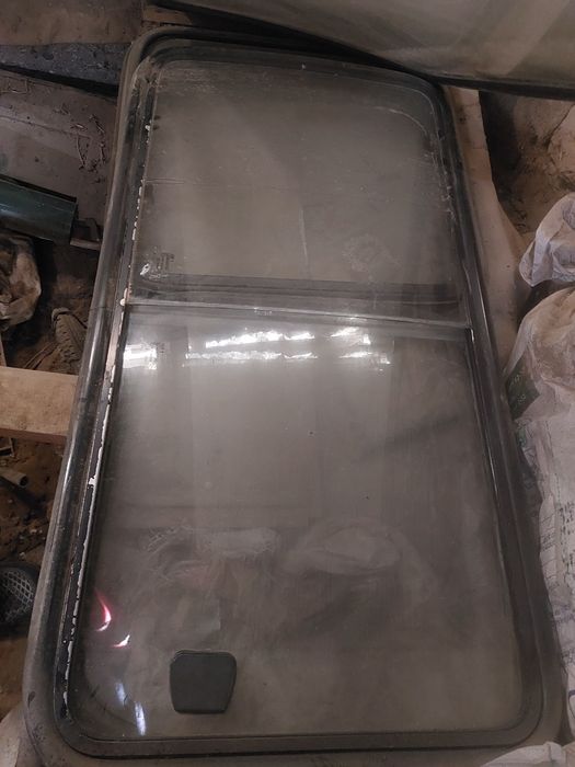 Gazel yon oynalar va mator zapchasga sotiladi kelishgan narxda