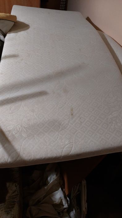 Продам матрас ..