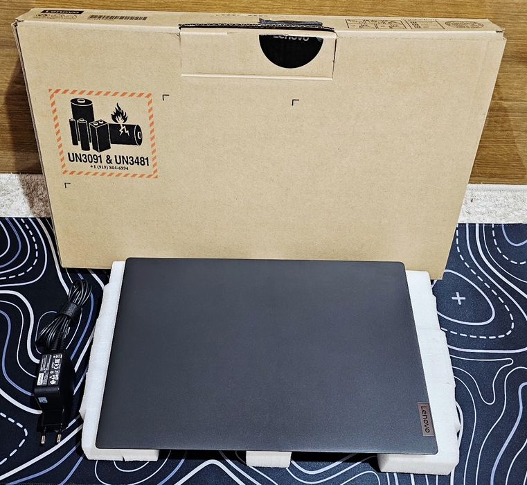 Lenovo ssd256,ozu8 Ультрабук