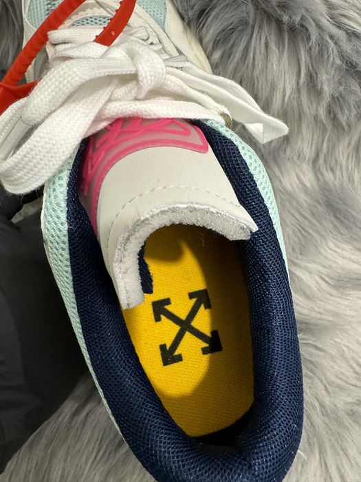 36-46 Off White Odsy White