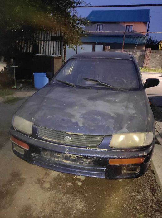 Машина по запчастям на Mazda 323 BA кузов