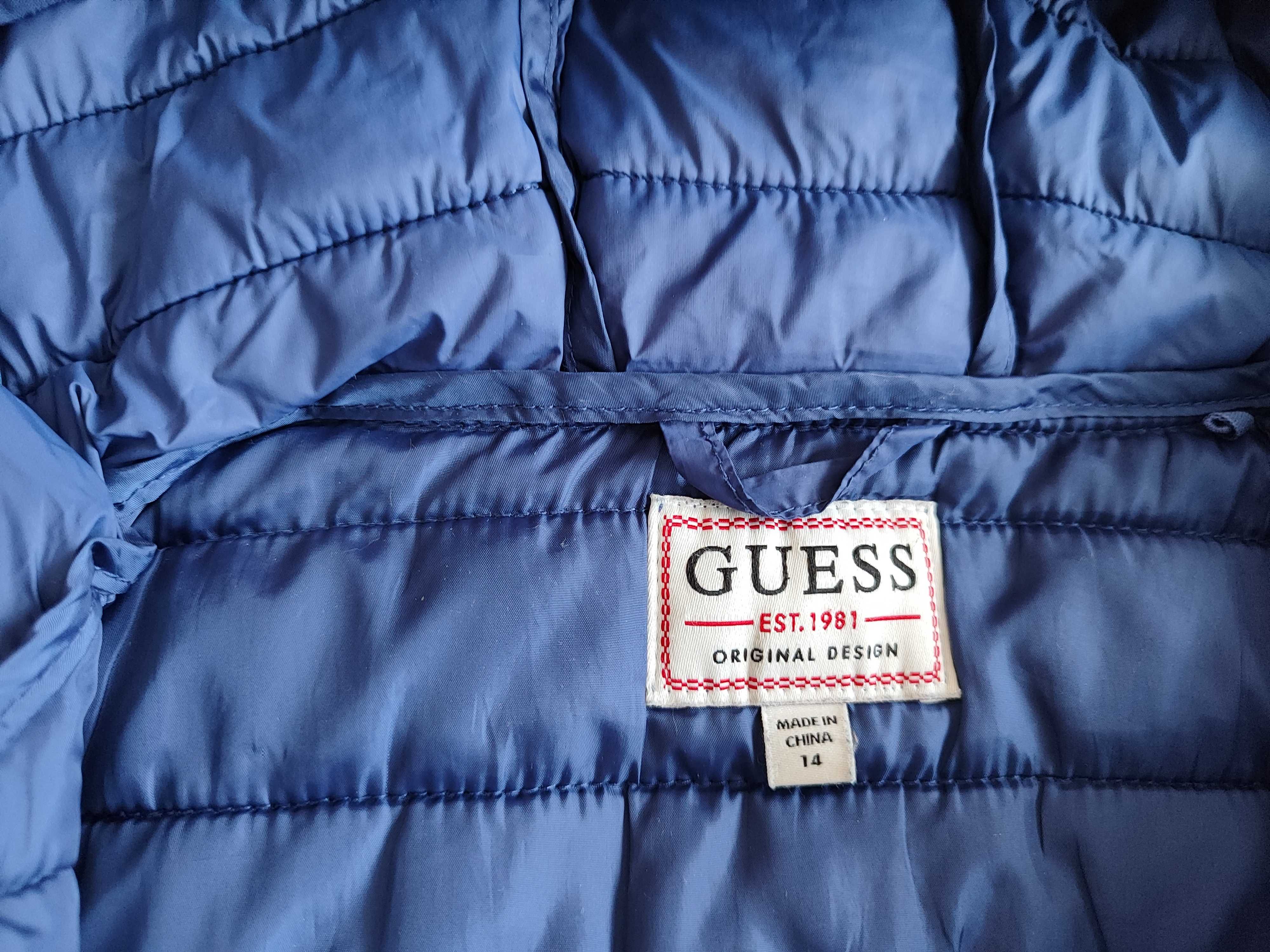 Детско яке Guess. Пролетно/есенно. Тъмно синьо. Размер EU 14 (160/76).
