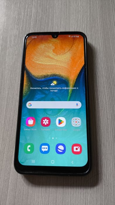 Samsung a 30 смартфон