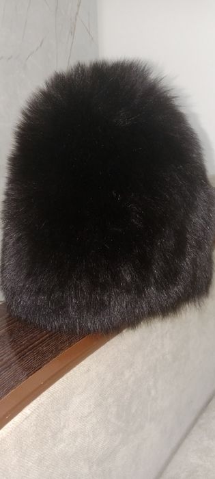 Продам женскую меховую шапку