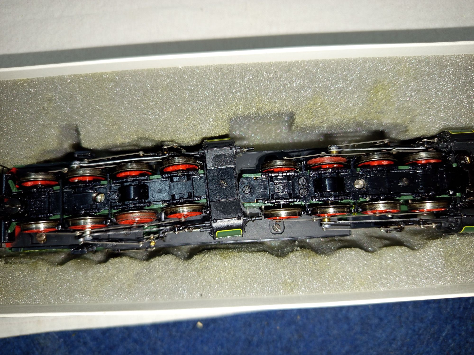 Locomotiva cu aburi HO BR 96 Mallet Rivarossi trenulețe diorama
