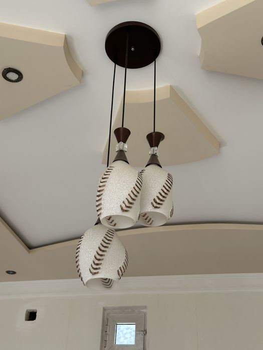 Люстра holati yaxshi