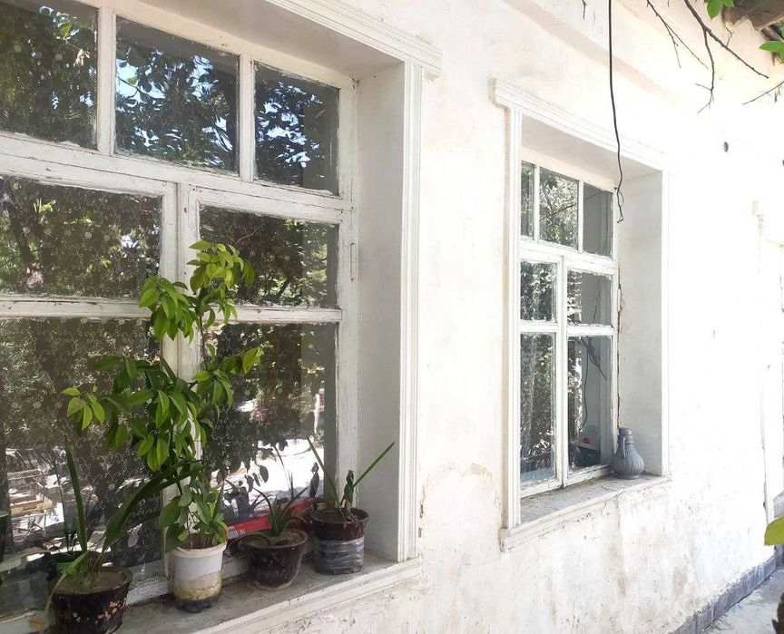 Ховли сотилади 2 ХОНА ! 2.78 сотик   Кибрай центр Шодлик куча.