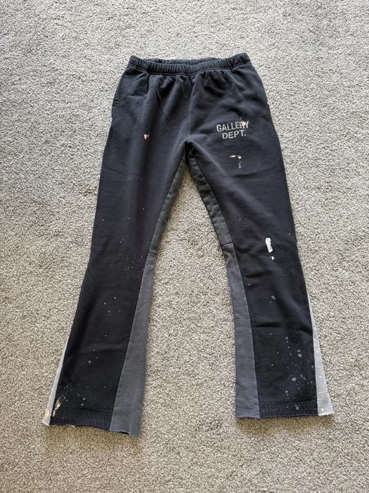 Pantaloni flared Gallery Dept noi