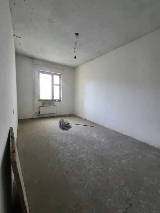 Банковская! Нукусская ул.пересечение проспектом Амира Темура  156 кв.м