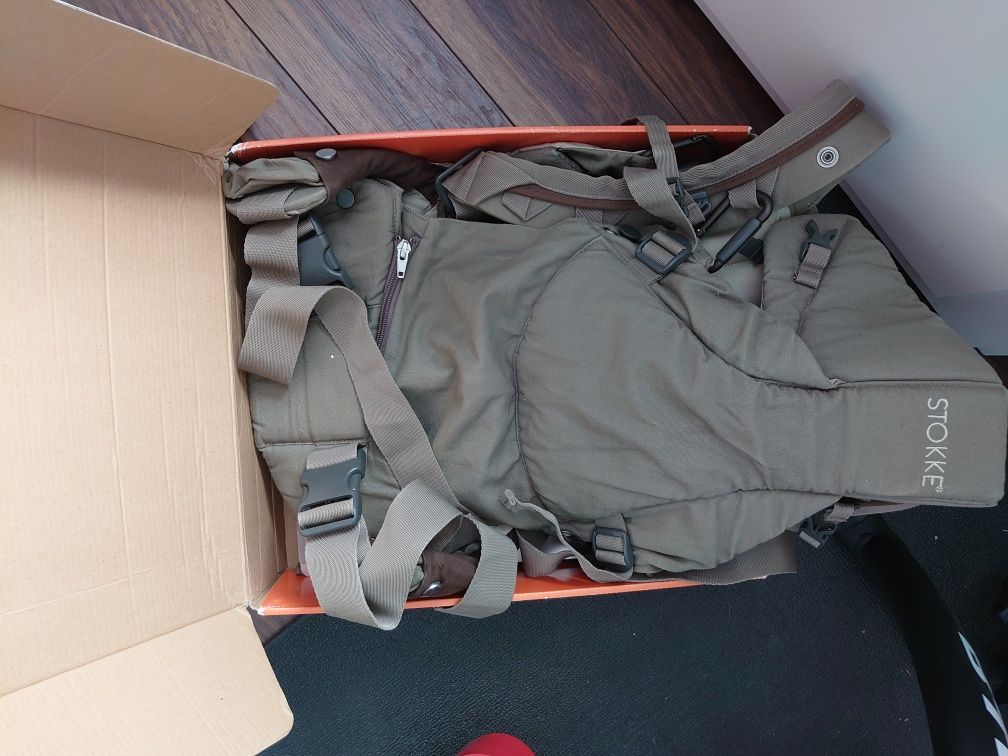 Ергономично кенгуро Stokke
