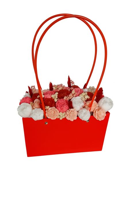 Aranjament flori din sapun