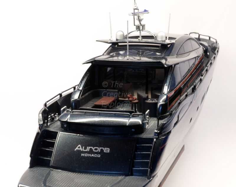 Yacht 1:72 Aurora Monaco 44 см. дължина кит за сглабяне