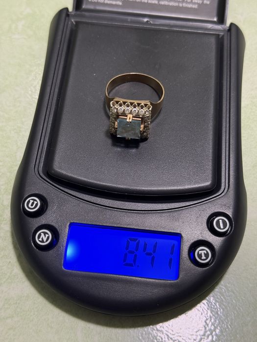 Кольцо с топазом Россия завод 585