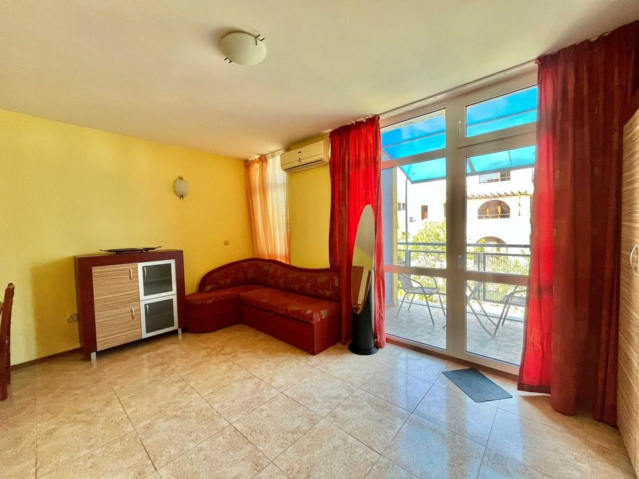 Продава се Едностаен апартамент в к.к. Слънчев бряг - 40 кв.м за 1275 €/кв.м - Снимка #2