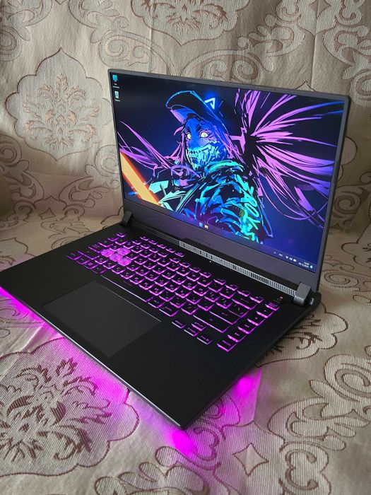 ASUS ROG STRIX G513 / Ryzen 7 / RTX 3050 / 16 потоков / 144 Гц