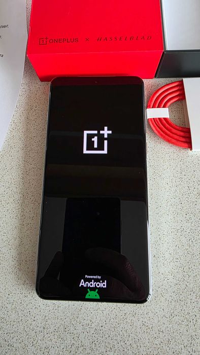 One Plus 13 Midnight Ocean 512gb, в гаранция!