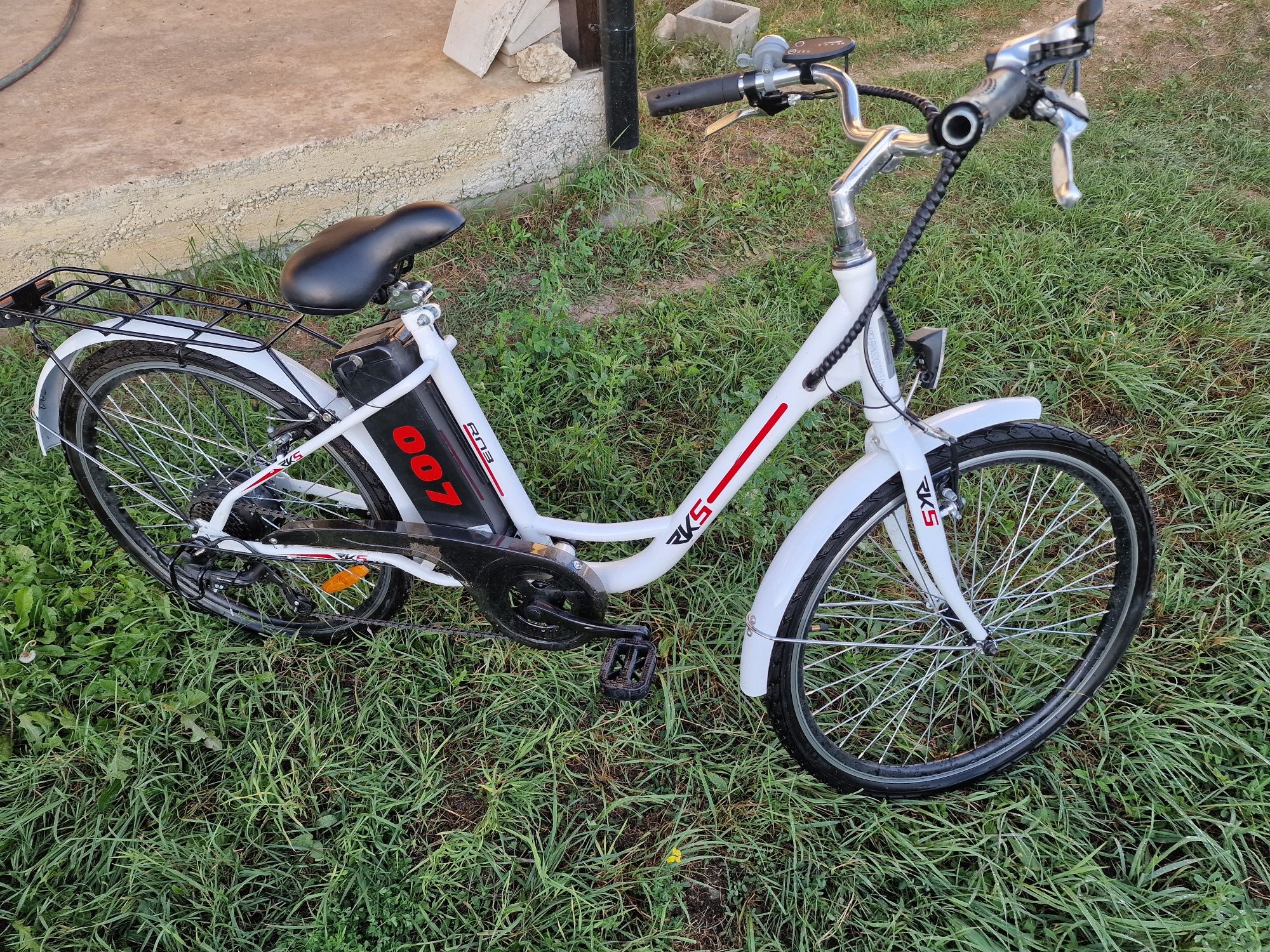 Bicicleta asistata electric RKS RNB