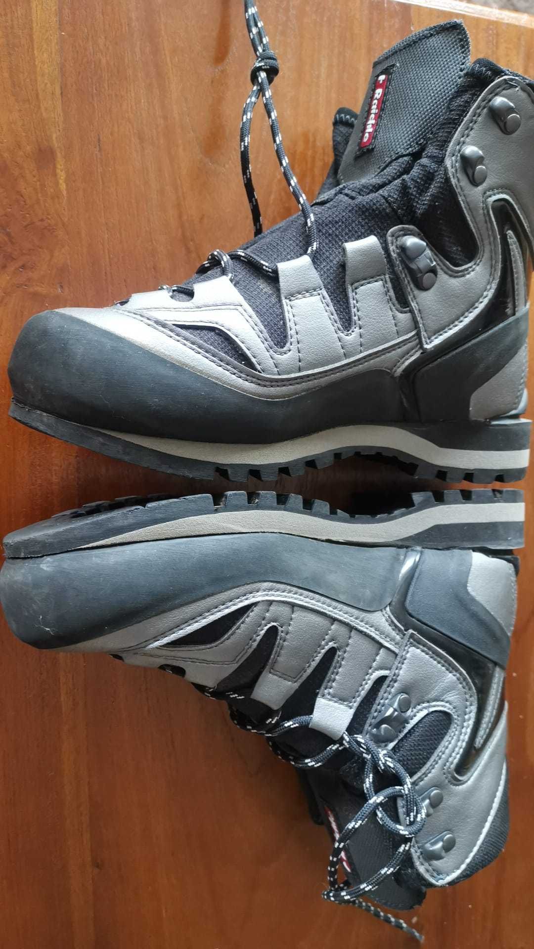 bocanci iarna coltari Raichle vibram goretex 37.5