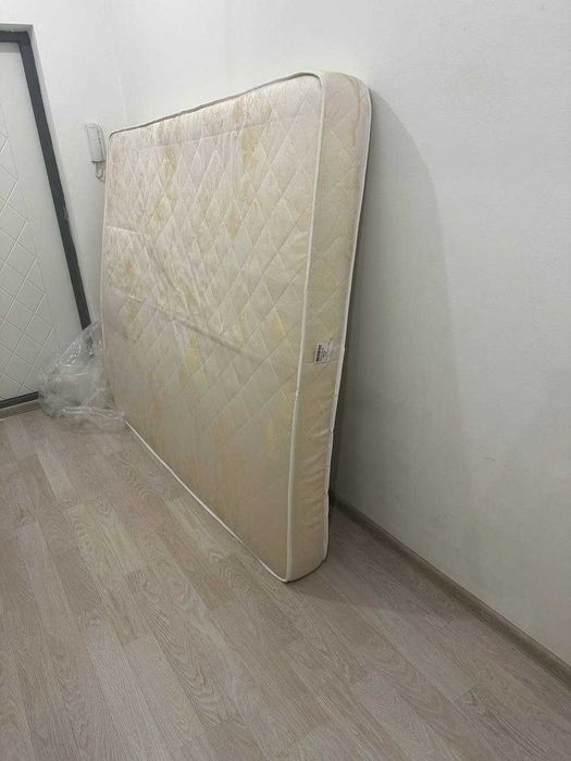 Double bed mattress in good condition