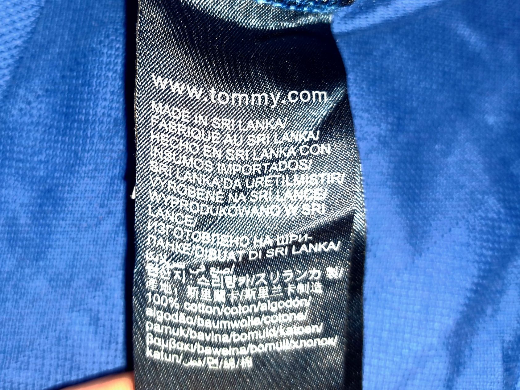 Tommy Hilfiger-Ориг.тениска Нова!!!