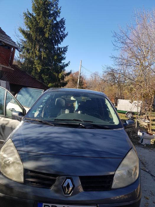 Se vinde scenic 2megan