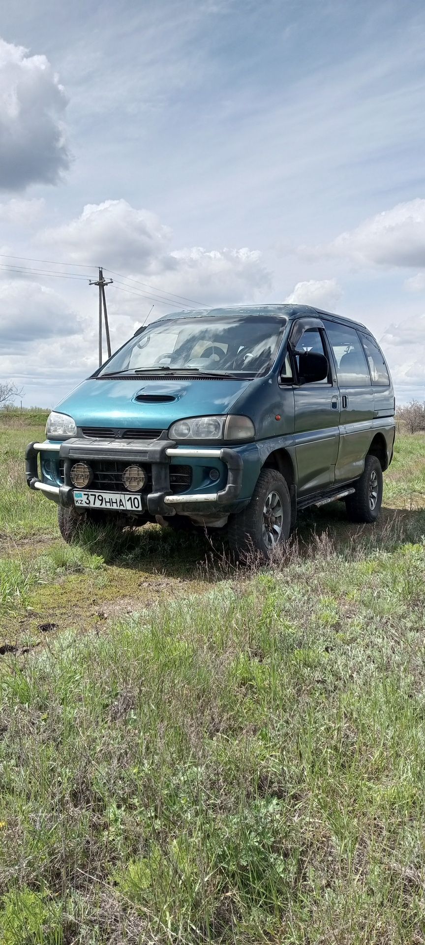 Mitsubishi delica