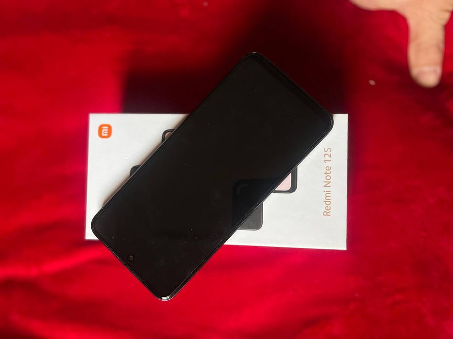 Redmi 12S 8/256 2ta bor akkuratniy ishlatilgan