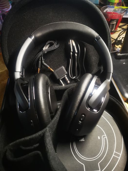 Casti Jbl Tour One Garantie 3 ani EMAG