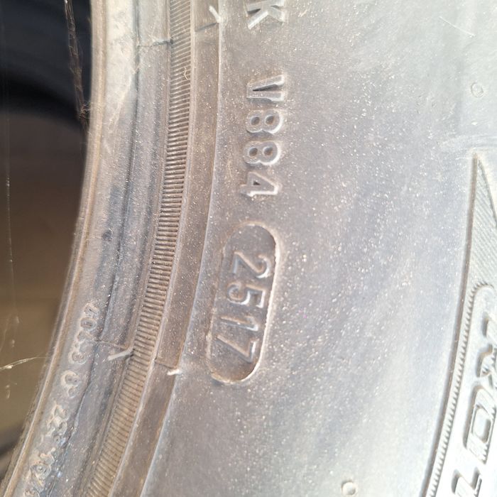 Vand anvelope Pirelli