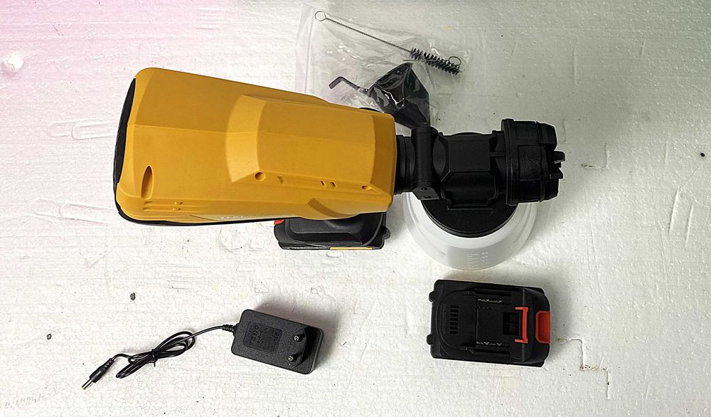 Pistol de vopsit 500W, debit 800 ml/min
