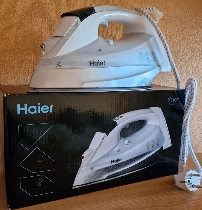 Утюг HAIER  . HI- 601